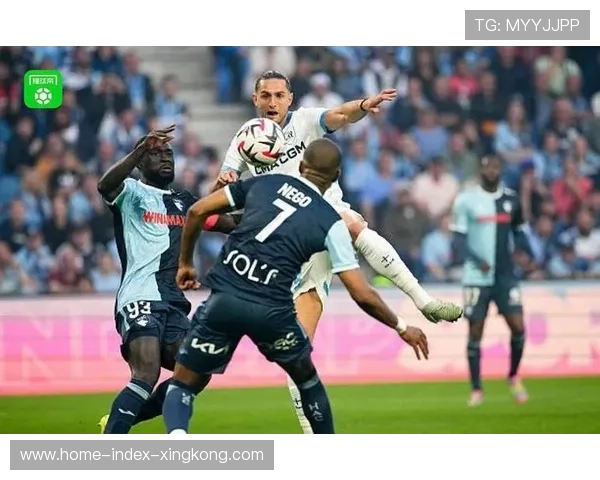 巴黎绝杀里昂,反超马赛重返榜首 巴黎绝杀里昂,反超马赛重返榜首