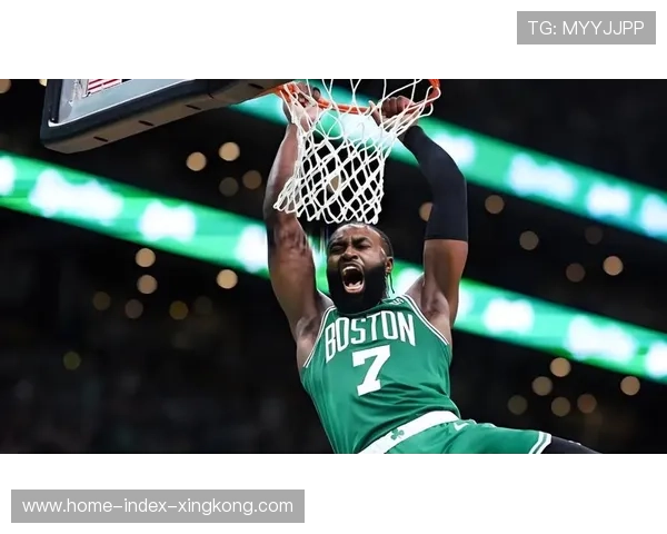 布朗训练状态惊艳：不容错过的未来之星