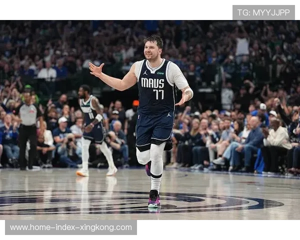 东契奇外线接球三分，独行侠在加时拿下胜利