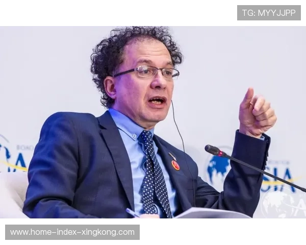 汉堡持续通过斜向推进威胁巨大：揭秘这场足球革命的背后